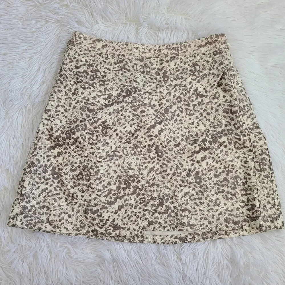 Free People NWT Fake Out Faux Leather Wrap Animal Print Mini Skirt Women's 0